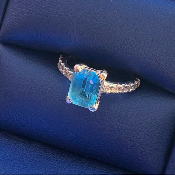 Custom made ring - Picture 2 of 7